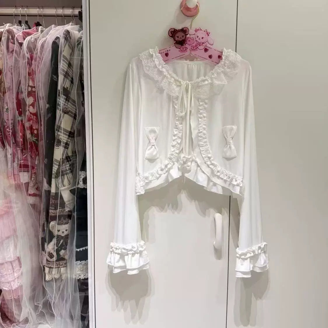 Sweetheart Dream Machine - Ice Silk Bow - Short Cardigan with Lace Trim and Large Bows