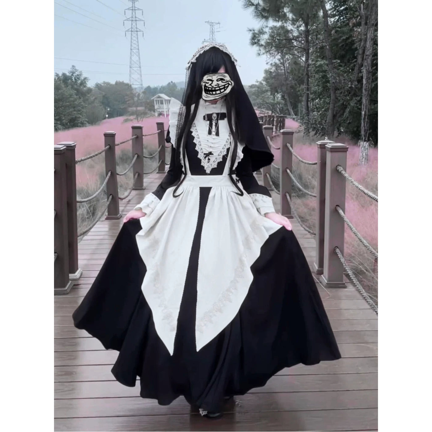Creamy - Gothic Nun - Long OP Dress Set with Apron and Detachable Sleeves