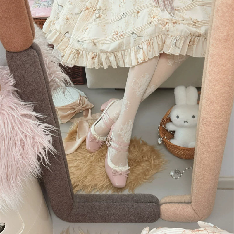 MODO Two-Tone Ballet Square-Toe Lolita Heels – design details – view 5