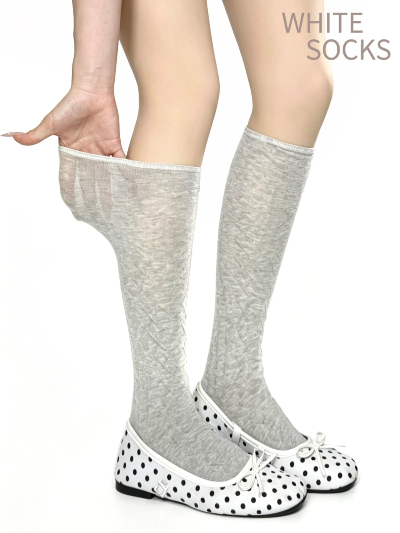 White Socks - Diamond-Knit Slouch - Solid-Colour Mid-Calf Socks with a Slouched Shaft