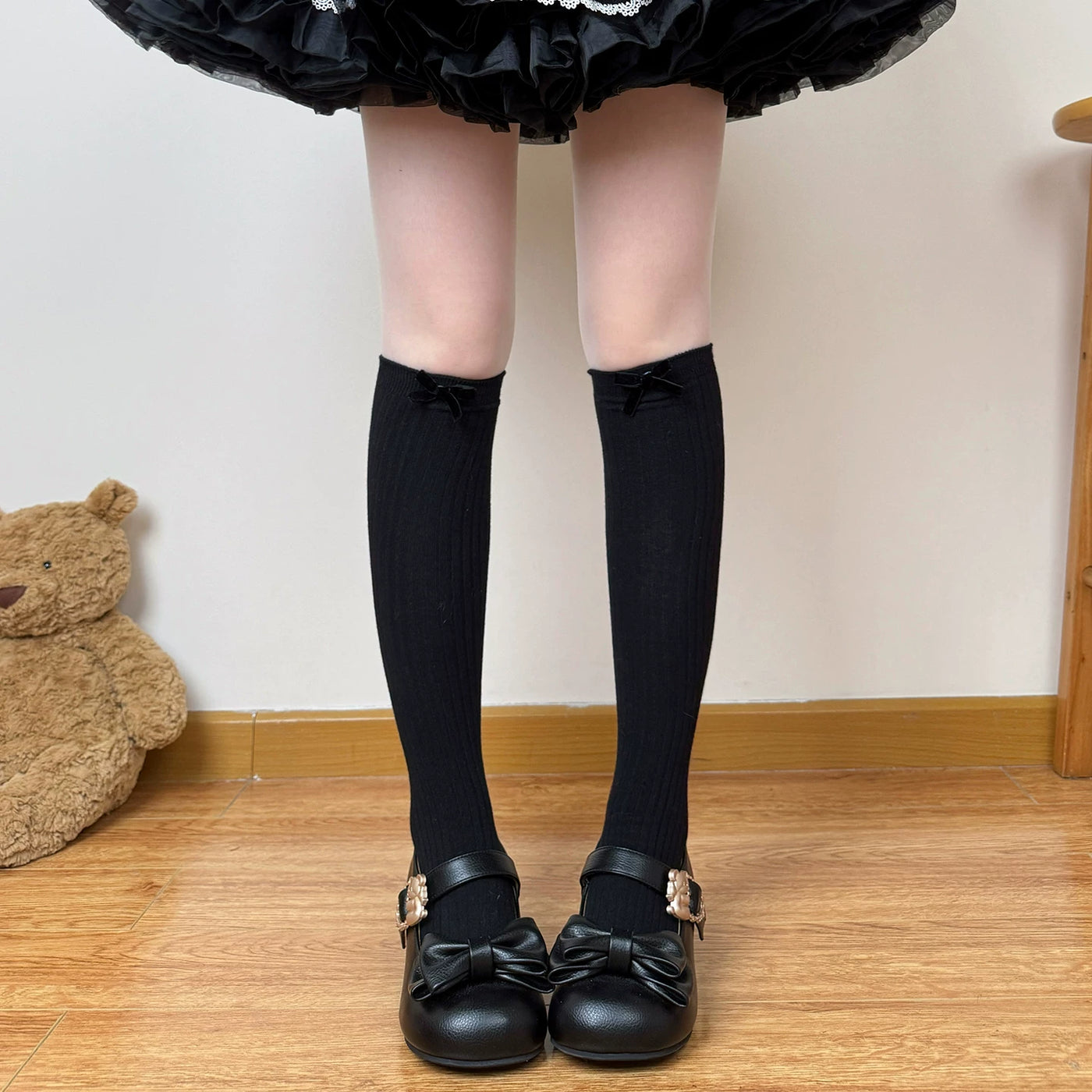 Chubby Bear Tales - Japanese Bow Rib - Ribbed Slouch Socks with Small Bow Accents