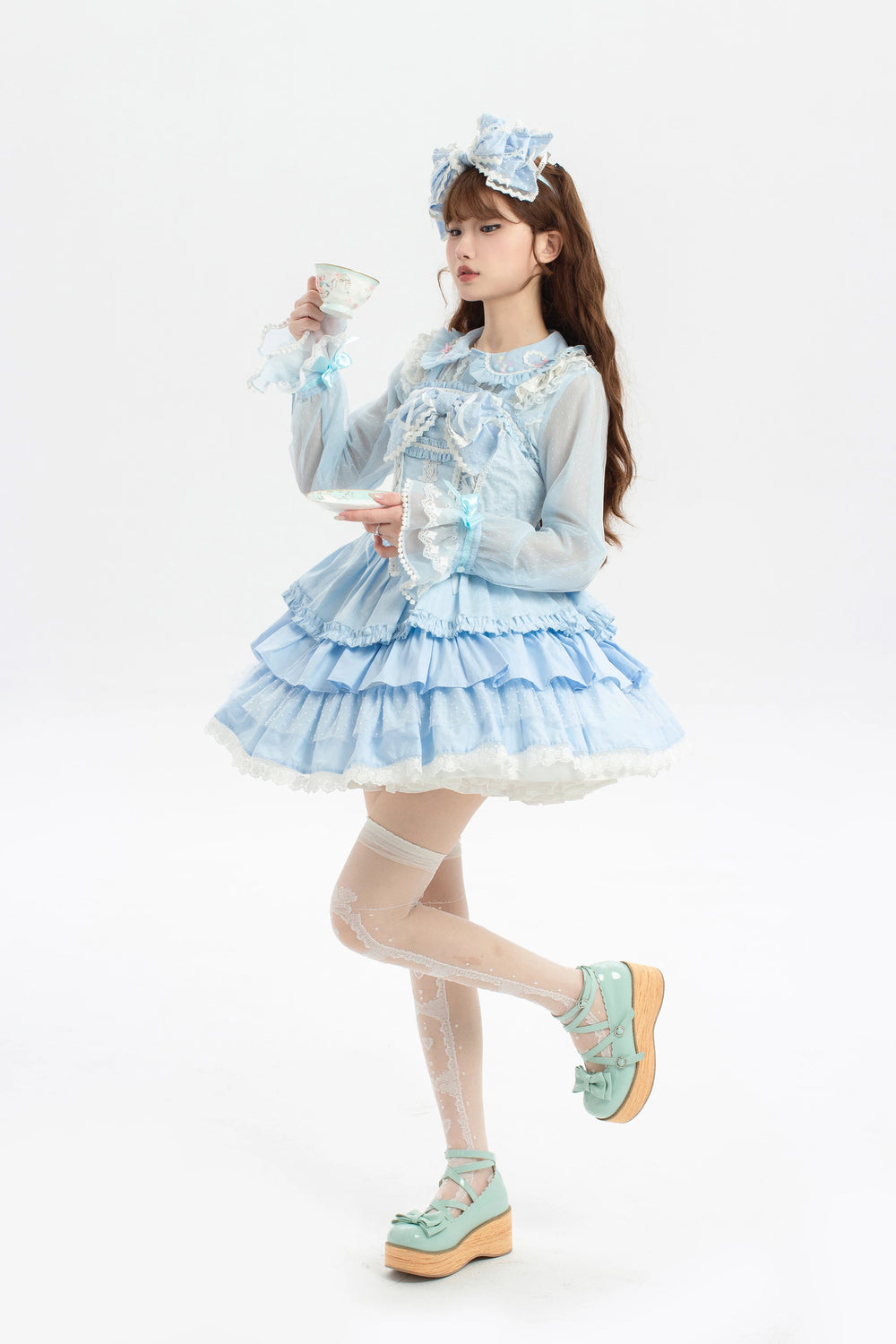 Pastel short-sleeve lace blouse with dotted tulle sleeves
