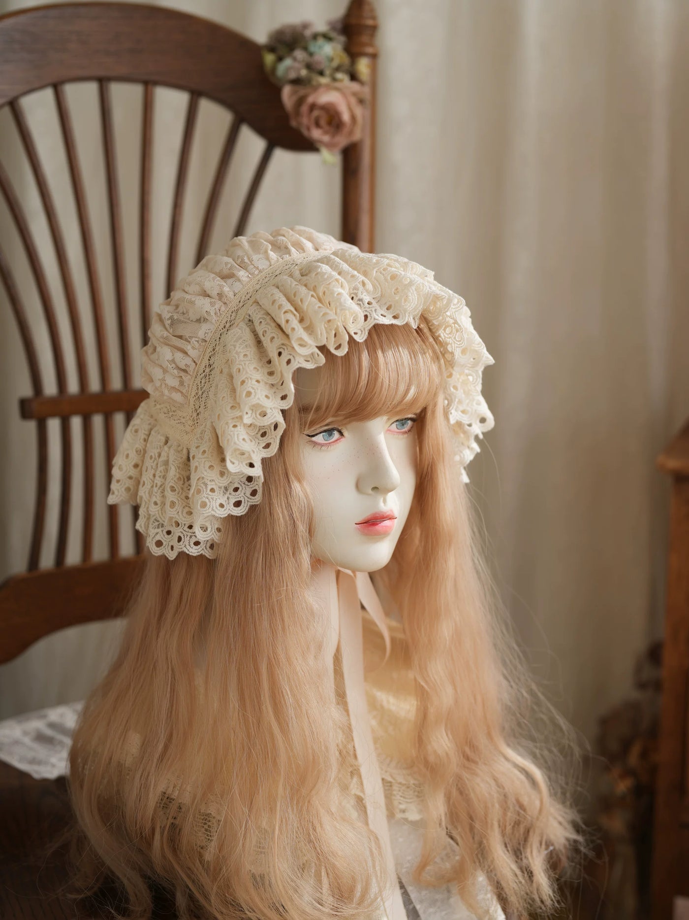Star Box - Air Flora - Layered-Lace Bonnet with Long Ribbon Ties