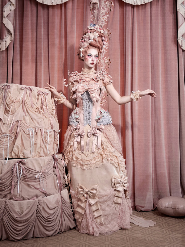BLOOD SUPPLY: Mousse Rendezvous Strawberry Corset Top and Accessories, product view 2