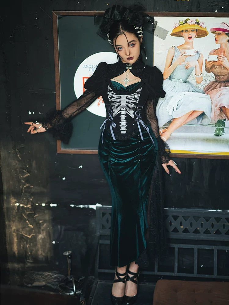Baozi Pig - Deep Abyss Nightmare - Dark-Green One-Piece Qipao Dress with a Fishtail Hem