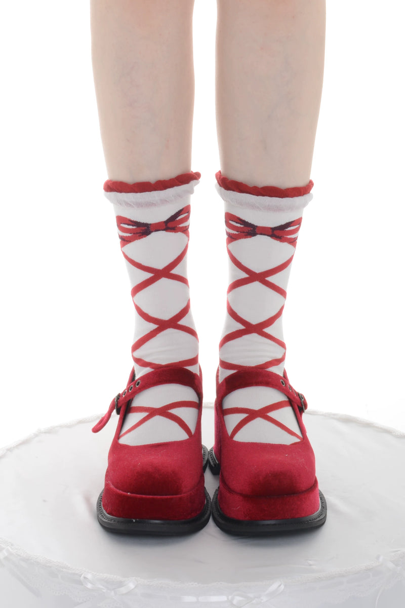 roji roji - Interwoven Straps - Mid-Calf Socks with an Interwoven Strap Motif