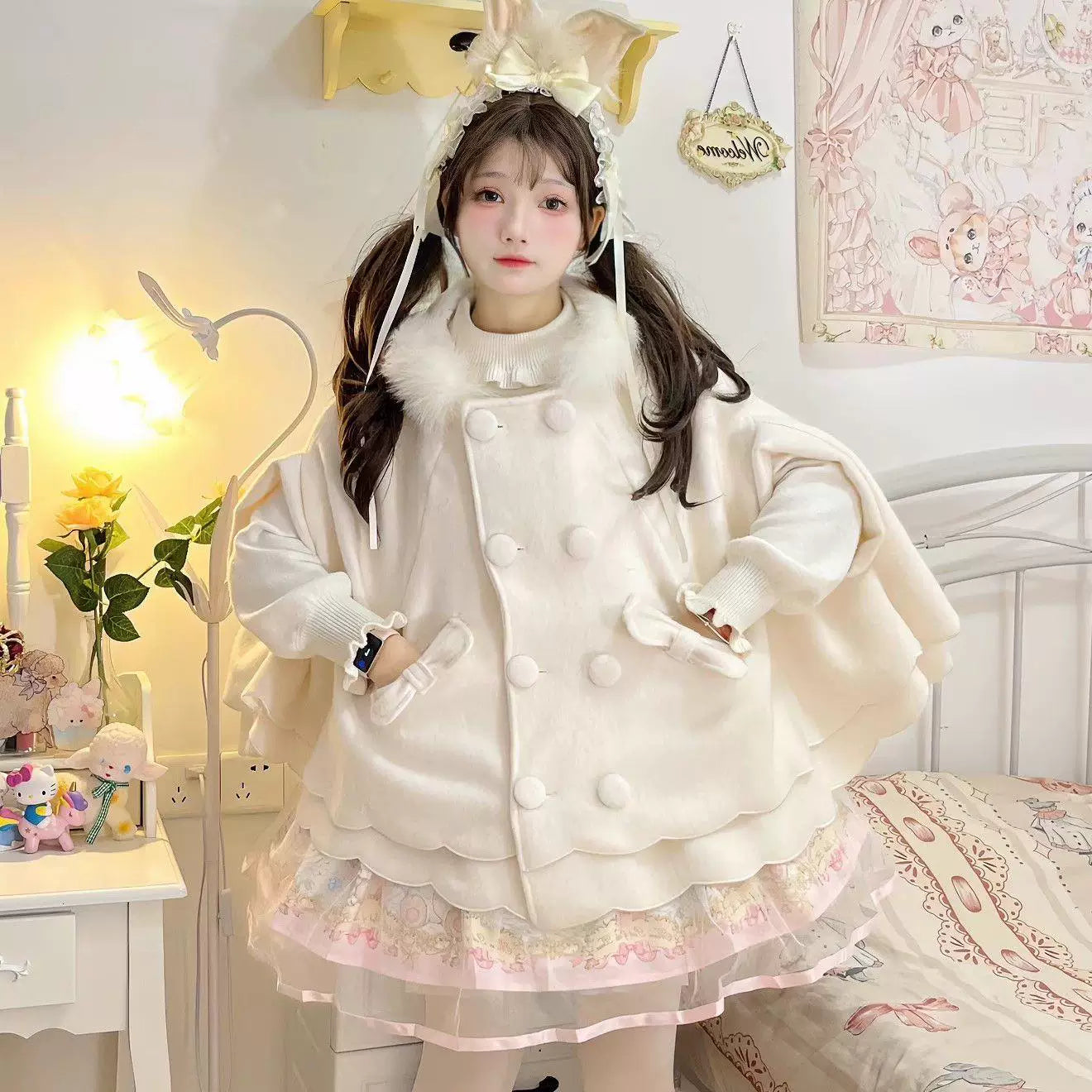 Sweetheart Dream Machine - Scalloped Plush Cape - Coat with Batwing Sleeves and Scalloped Hem