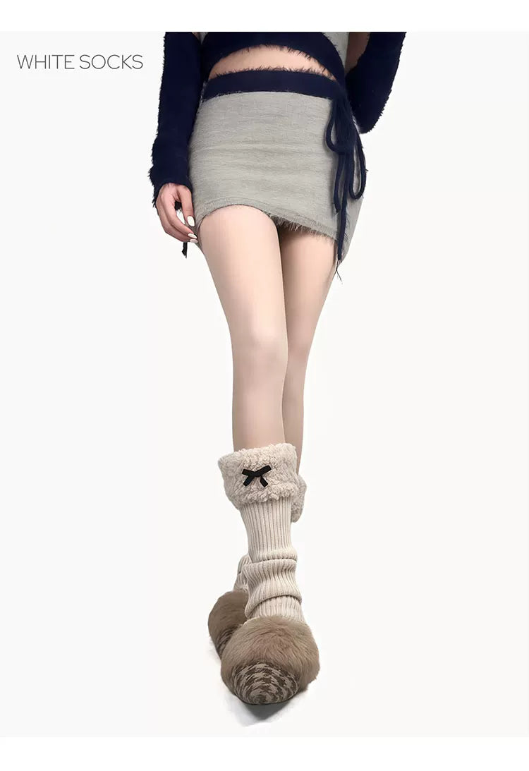 White Socks - Fleece Bow - Stirrup Knit Leg Warmers with Fleece Cuffs