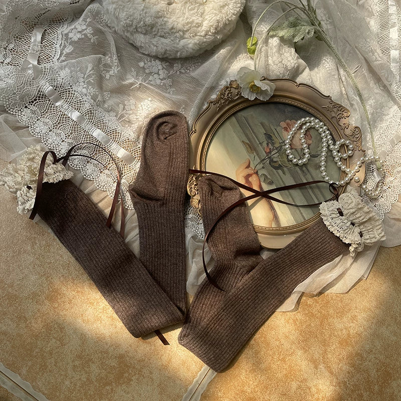 Sock Noble - Winter Lace Bow - Thigh-high socks with wide lace trim and ribbon ties