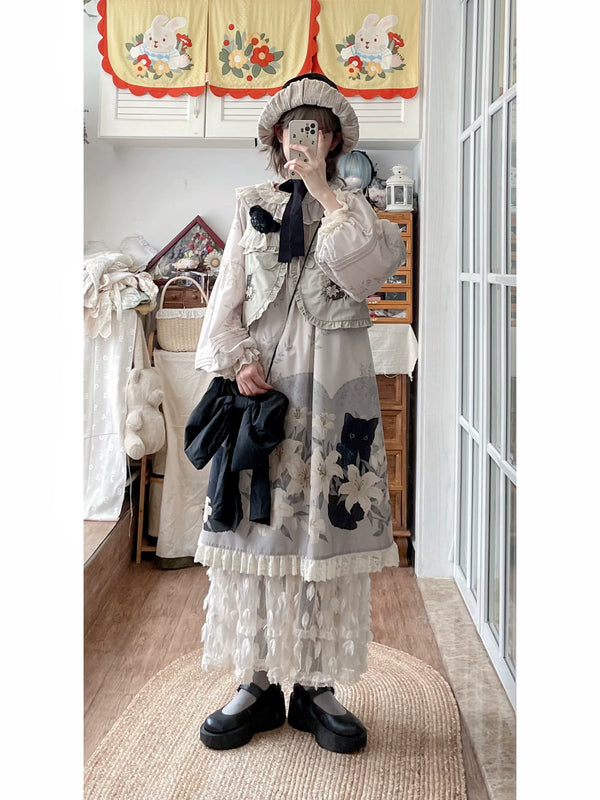 Gray-and-white Lolita outfit with black cat and lily motifs shown in two model-worn views.