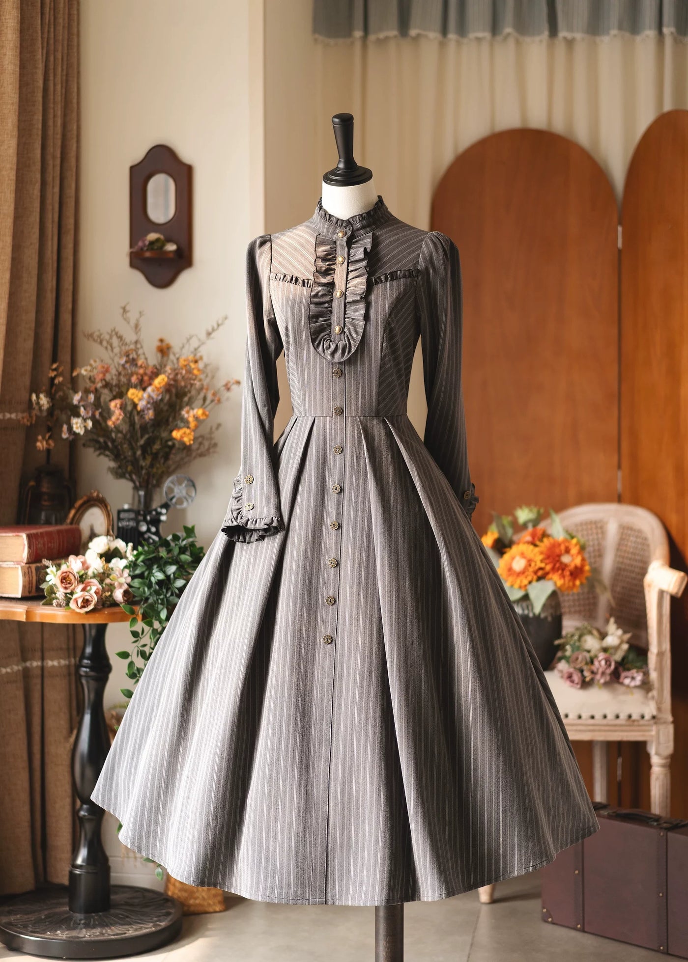 Forest Wardrobe - Forest Castle - Classic Lolita Long Striped Dress, Irregular Hem Vest