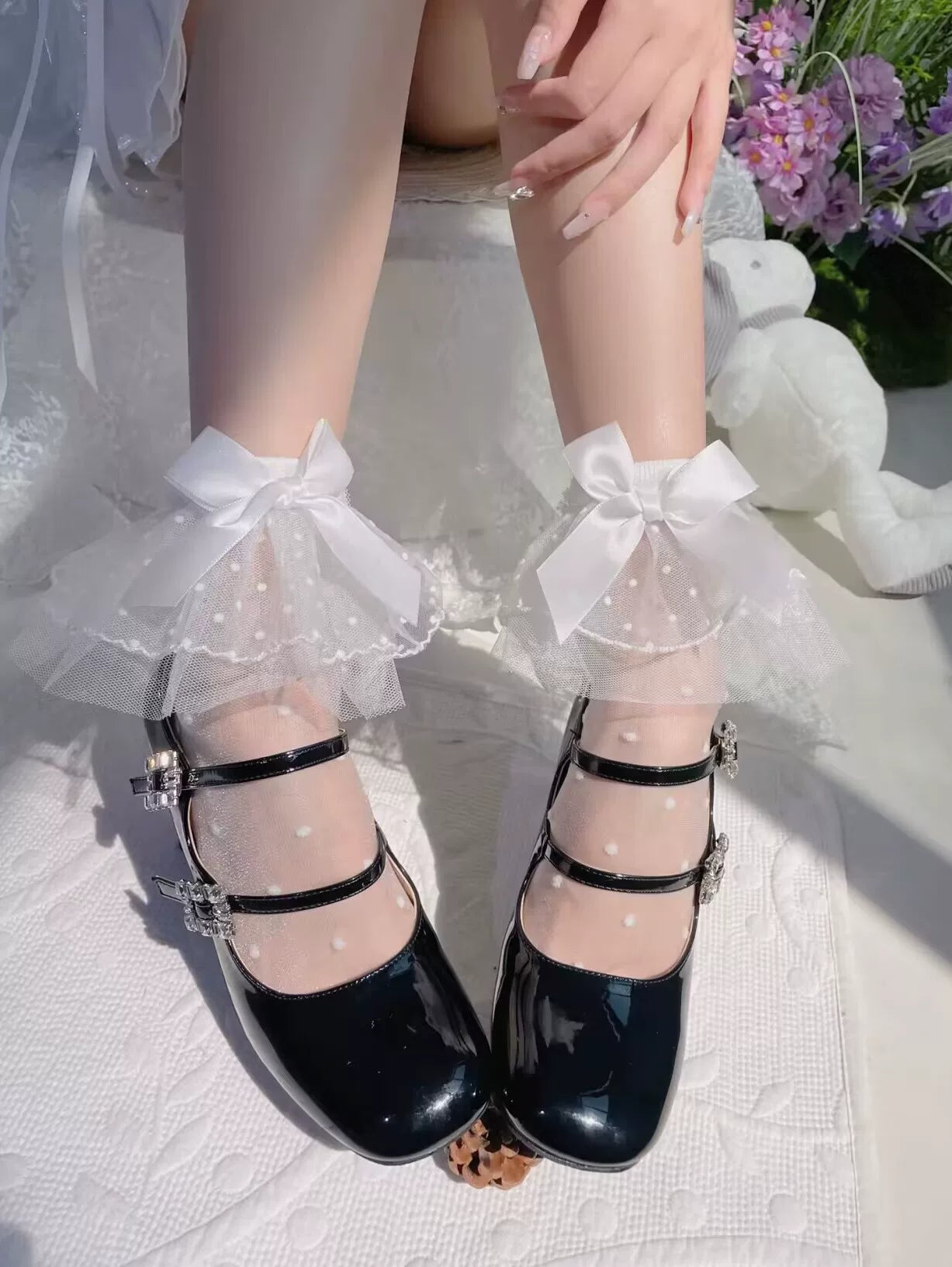 Fantasy Doll - Polka-Dot Bow - Lace-Trimmed Mid-Calf Socks