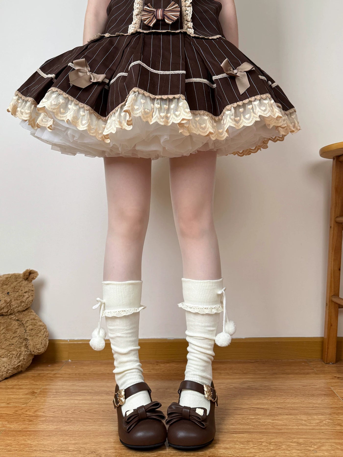 Chubby Bear Tales - Caramel Cocoa - Cuffed Calf Socks with Bow-Tied Pom-Poms