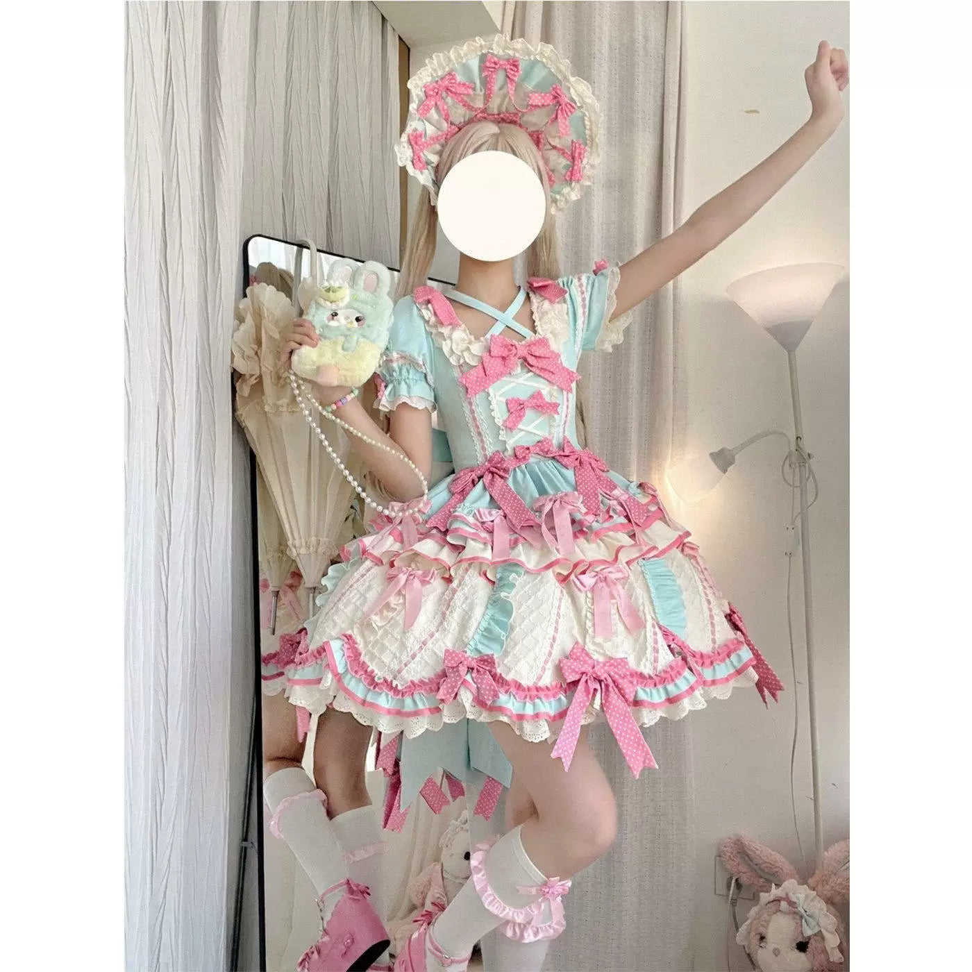 Creamy - Mint Ice Cream - OP Dress with a Train and Bow Details