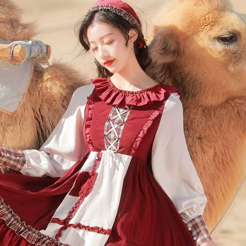 Yueele - Crimson Folk Tale - Plus-Size Lolita Dress and Accessories - detail view 3