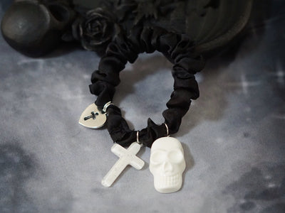 Strange Sugar - Gothic Lolita Black Hardware Skull - Spider Hairband Headwear