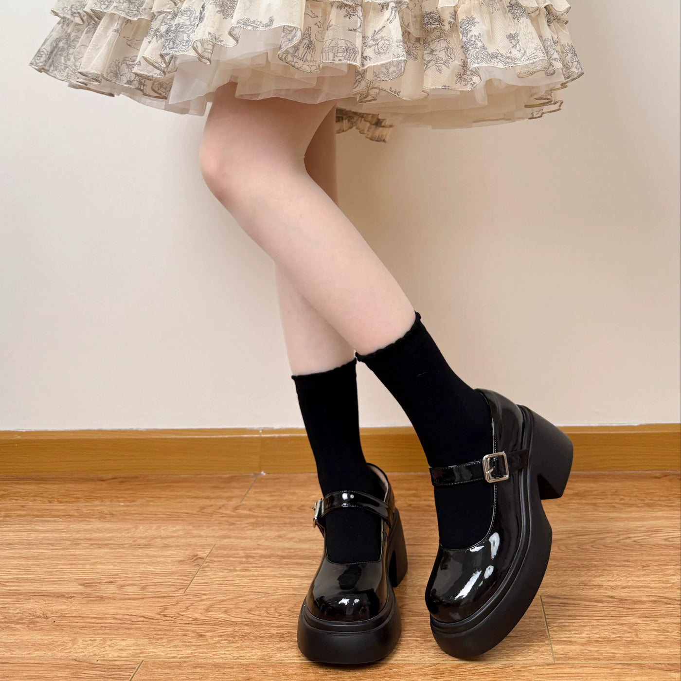 Chubby Bear Tales - Soft Lace - Short Socks with Cotton-Lace Trim