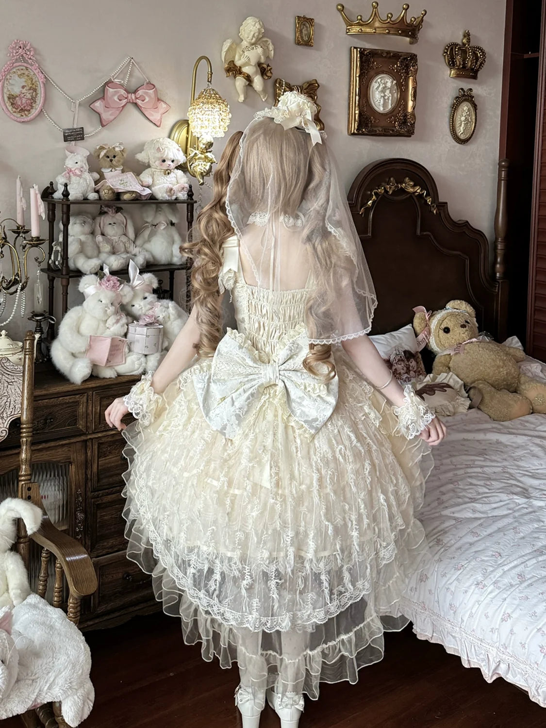 Hanguliang - Feather Ballad - Bridal Sweet JSK Dress with Layered Lace Ruffles - option image