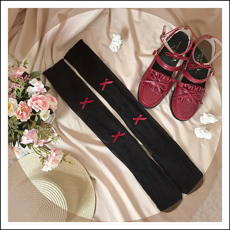 roji roji - Sweet Heartbeat - Over-the-Knee or Mid-Calf Socks with Heart Motifs