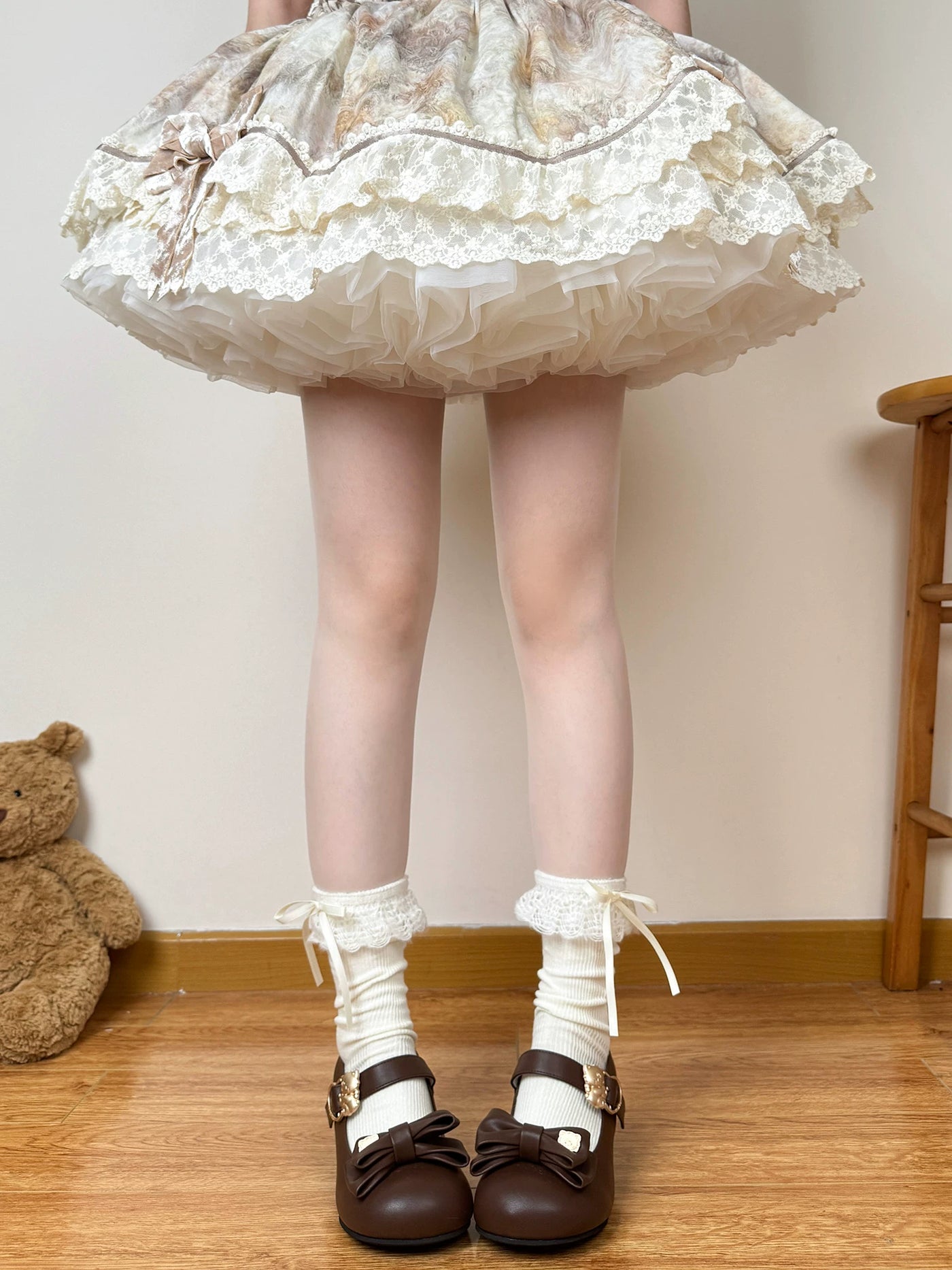 Chubby Bear Tales - Vintage Doll - Lace-Trimmed Mid-Calf Socks