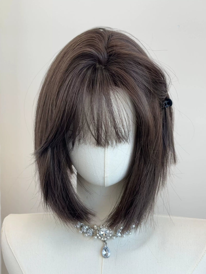 Dream of Youth short black-brown bob wig with blunt fringe - view 4