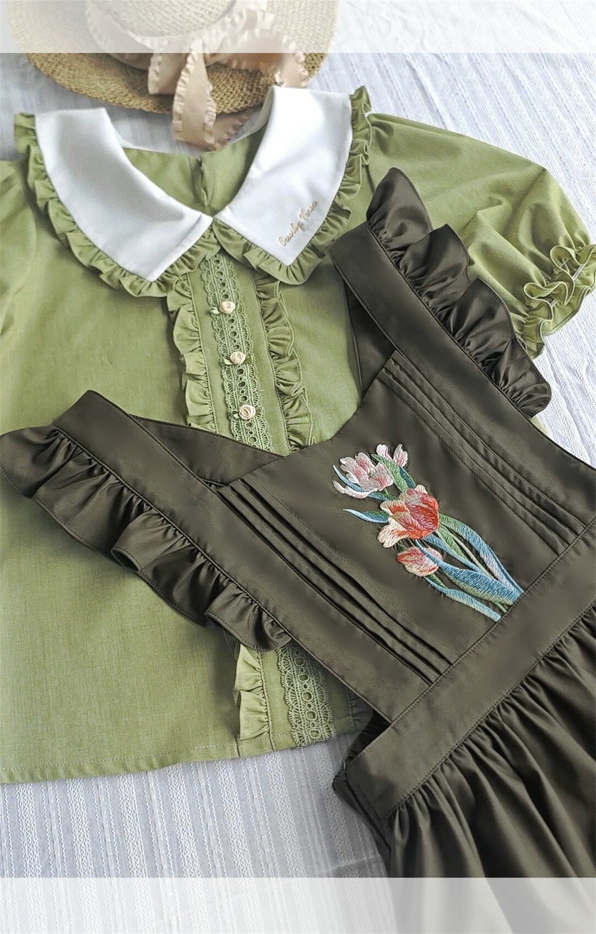 Little Gardener - Embroidered Blouse and Adjustable JSK Set - detail view 9
