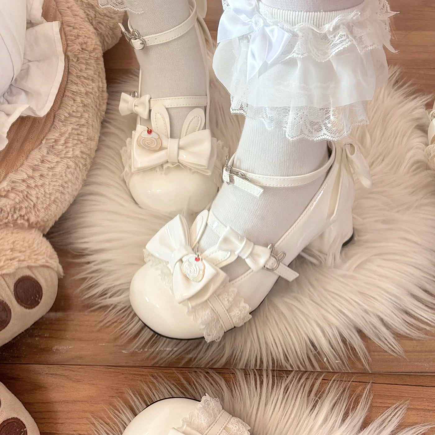 Rampaging Bear Little Bunny Roll bow Mary Jane shoes - view 3