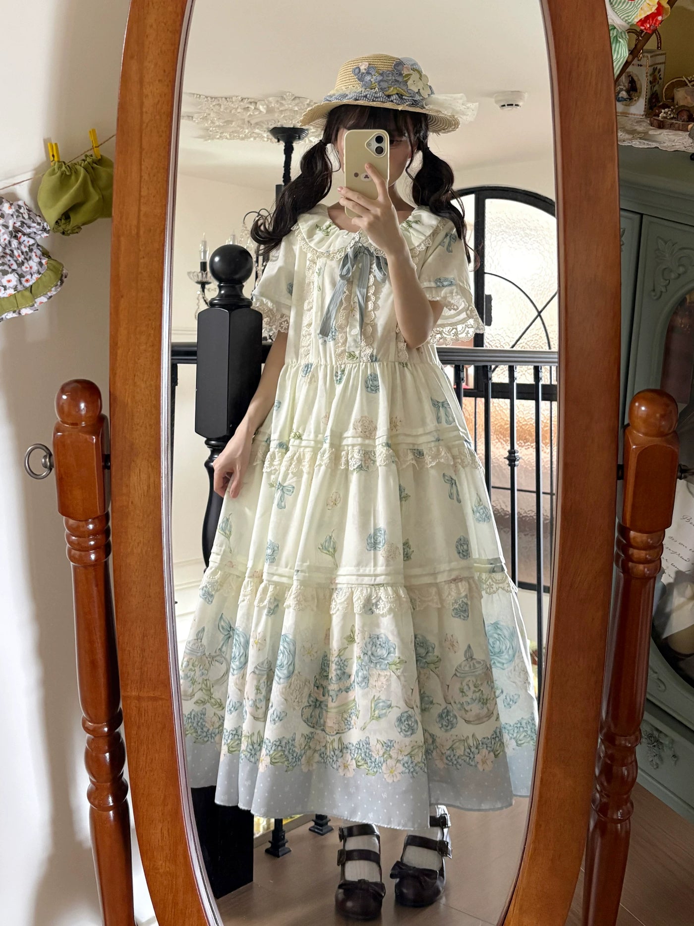 White Tea Story - Sweet Lolita Tea Party OP - Short-sleeve floral
