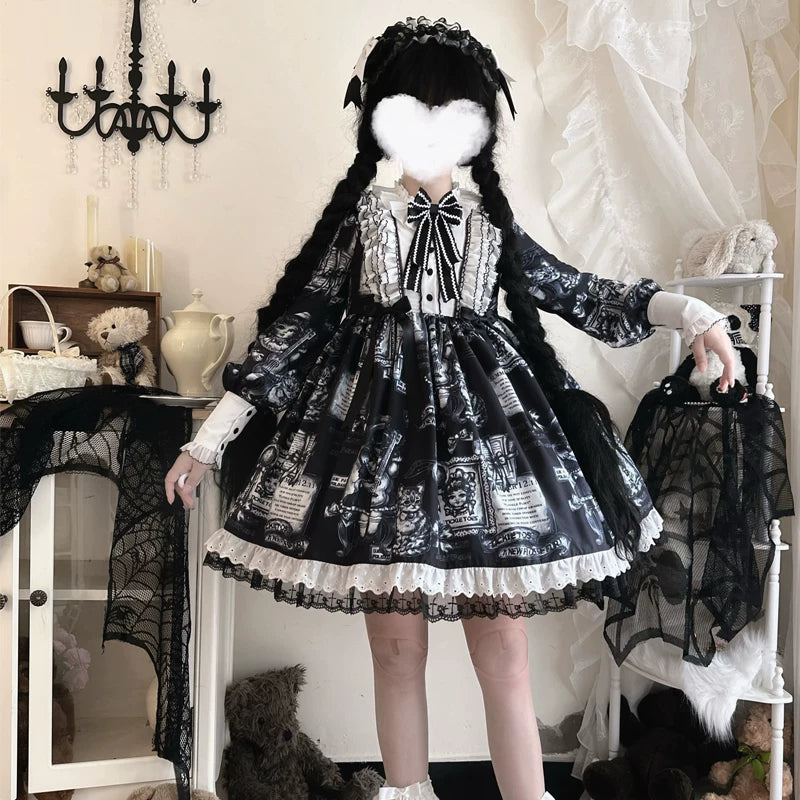Antique Gothic Lady Han Cat Lolita dress by Lolita Fetch featuring black and gold details and a vintage-inspired design.
