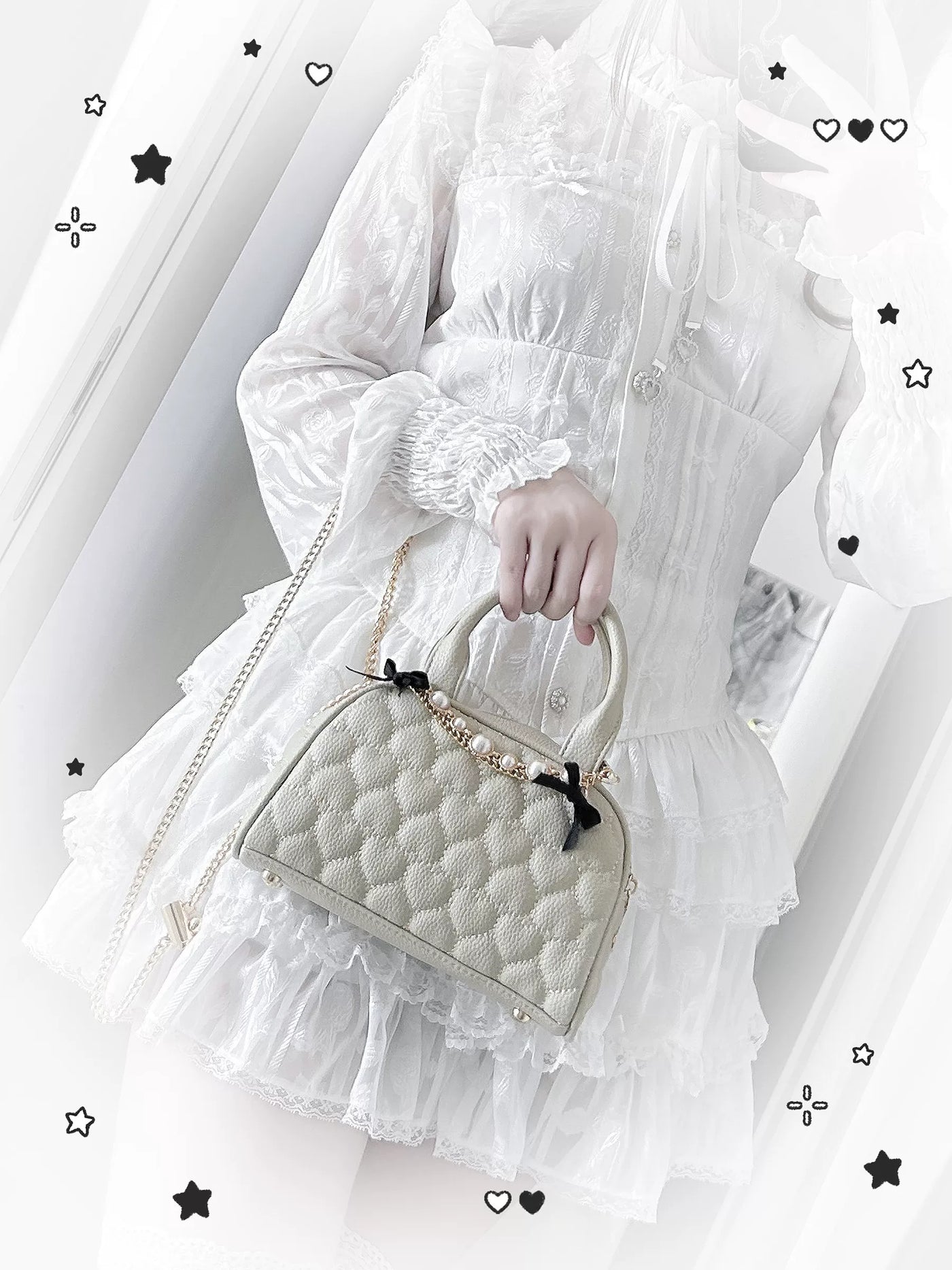 BabyFaceGirl - Miss Anna - Quilted Heart Bow Crossbody Handbag