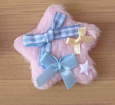 Golden Pikaka - Pastel Star Hair Accessories - Fluffy Star Hair Clip
