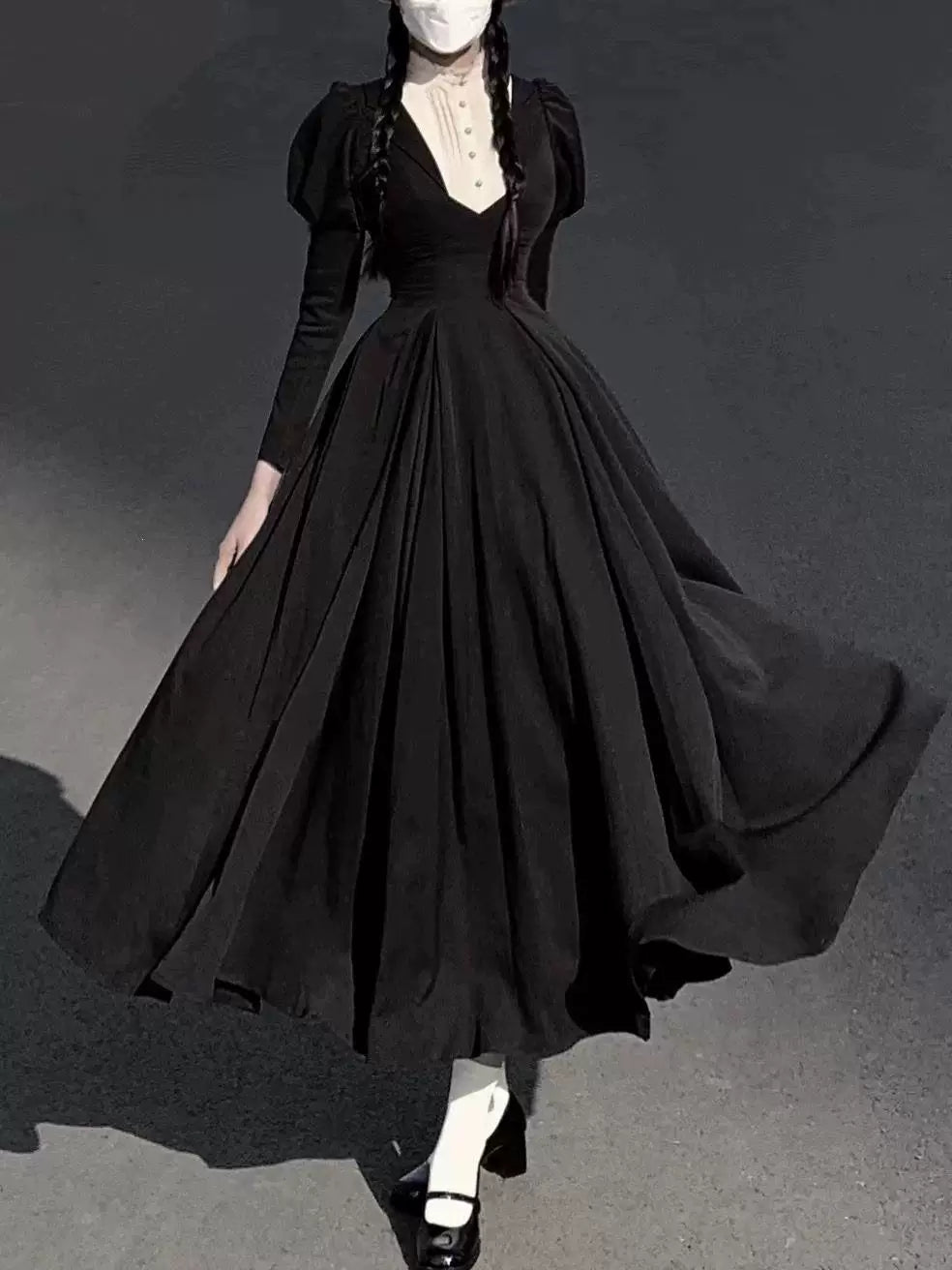 Sweetheart Dream Machine - Six-Panel Black - Long One-Piece Dress with Puff Sleeves