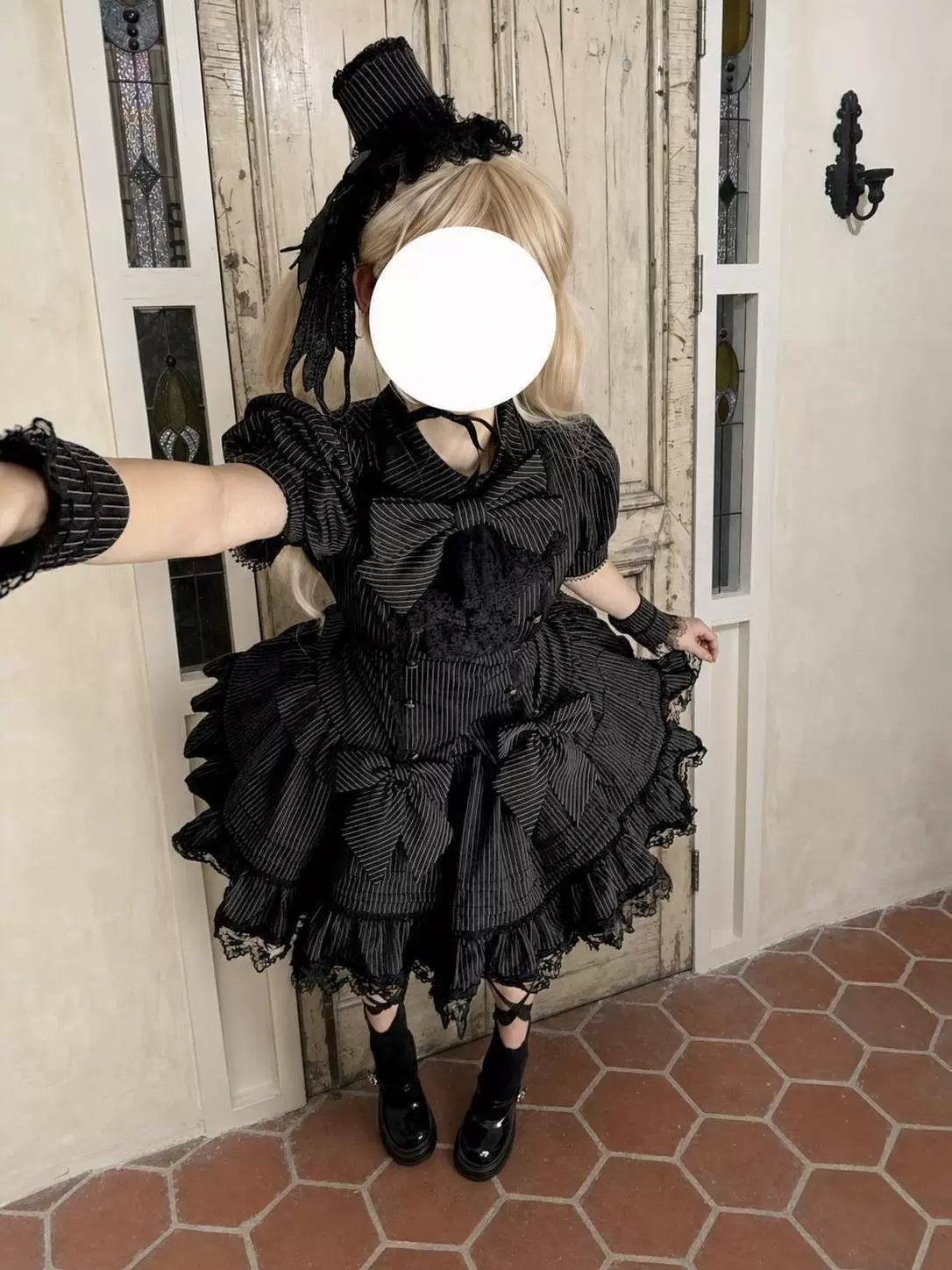 Sweetheart Dream Machine - Phantom Doll Stripe - Gothic Lolita Set with Short-Sleeve Pinstripe Top