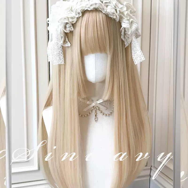 Cream-beige blunt princess-cut Lolita wig - view 4