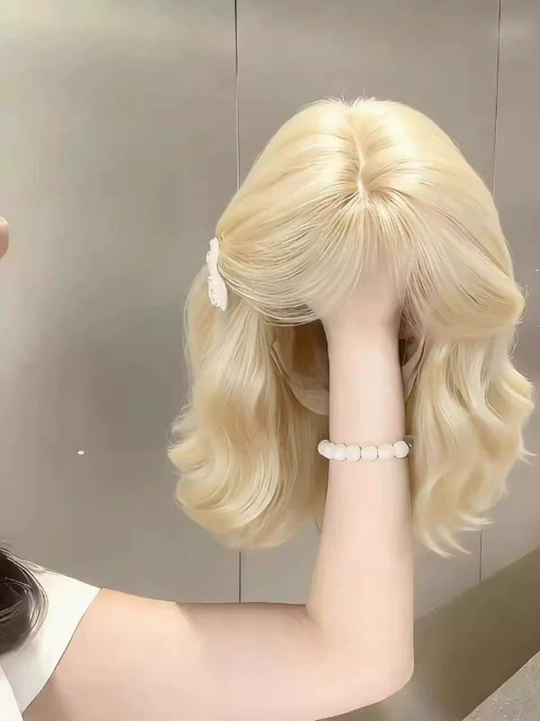 Kunkun Fish short curly wig - view 1