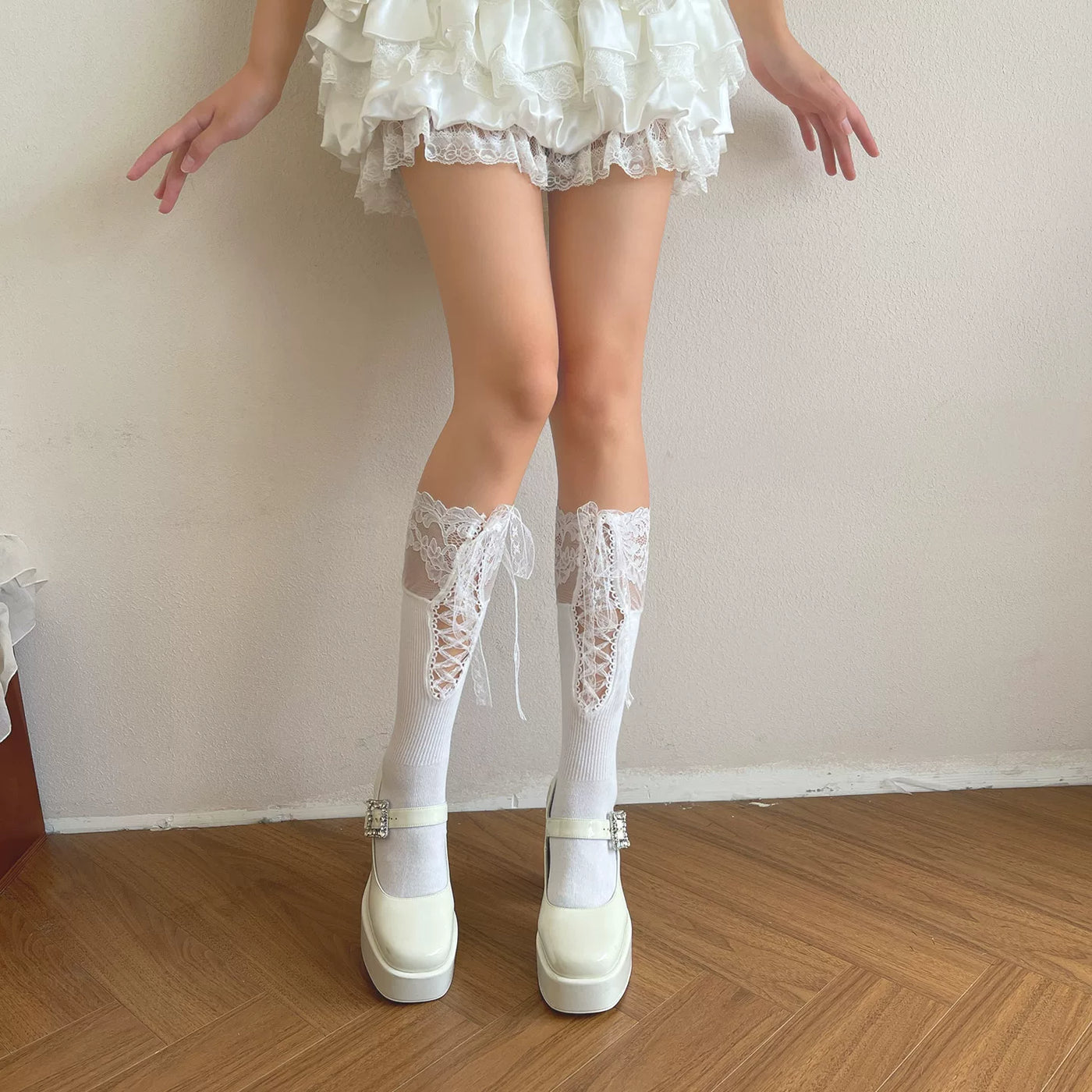 Sock Noble - Ballet Lace-Up - White Lace-Trim Lace-Up Socks in Three Lengths