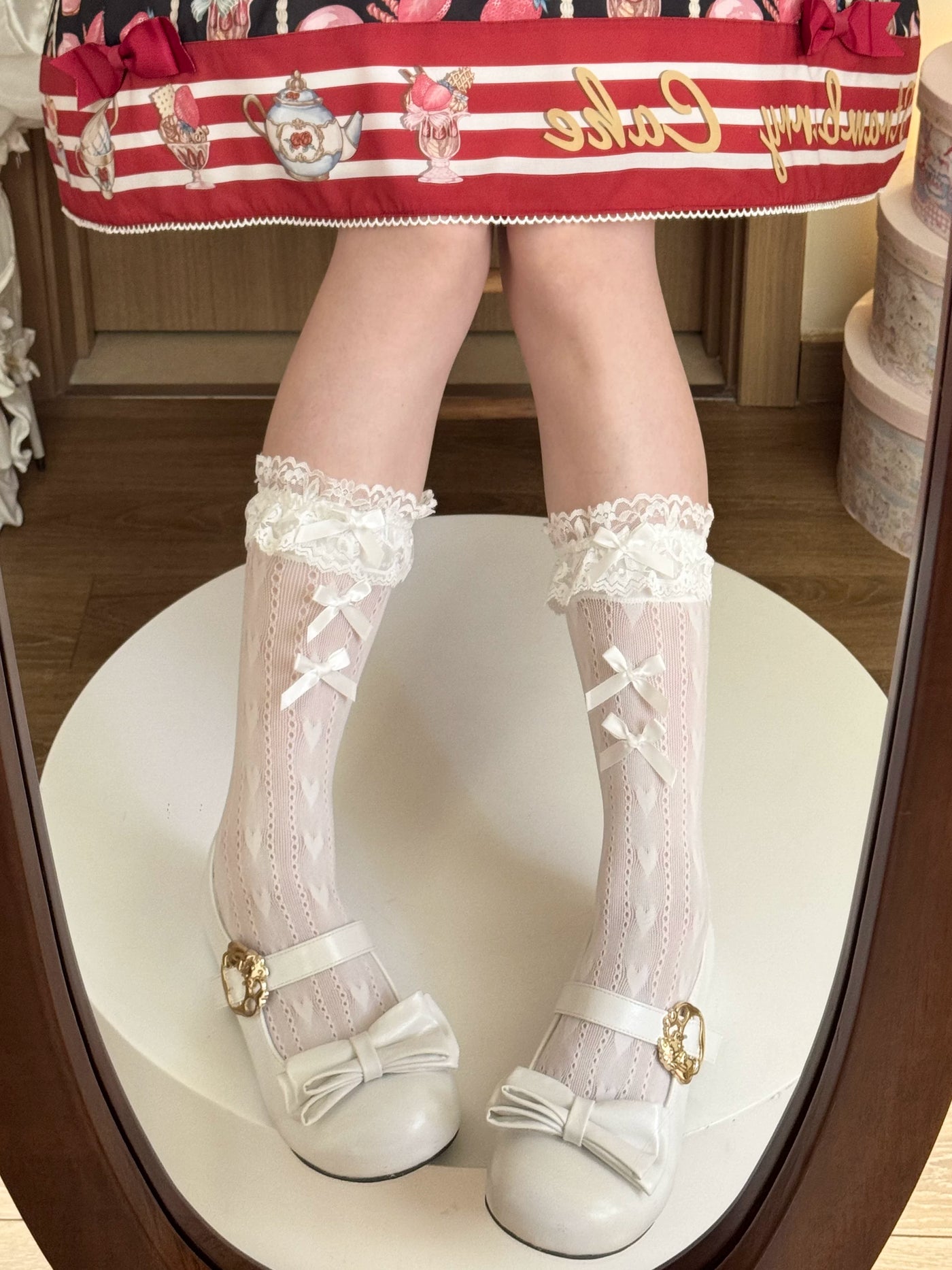Fantasy Doll - Ballet Lace - Sweet Lolita Mid-Calf Socks with Lace Ruffles and Bows