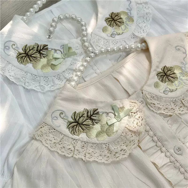 Sweetheart Dream Machine - Grape Embroidery - Short-Sleeve Blouse with a Lace Collar and Bow Details