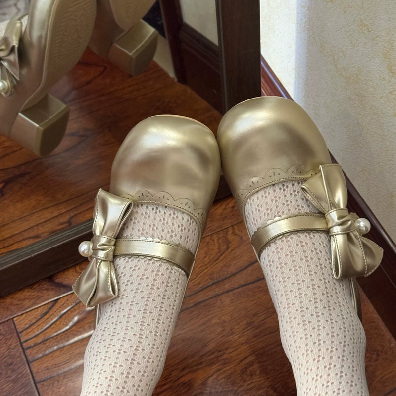 MODO Pearl Heart Knot Round-Toe Lolita Mary Janes – design details – view 5