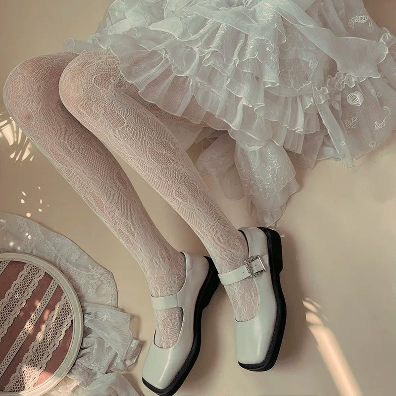 Sock Noble - French Camellia Lace - Tights with an openwork camellia pattern