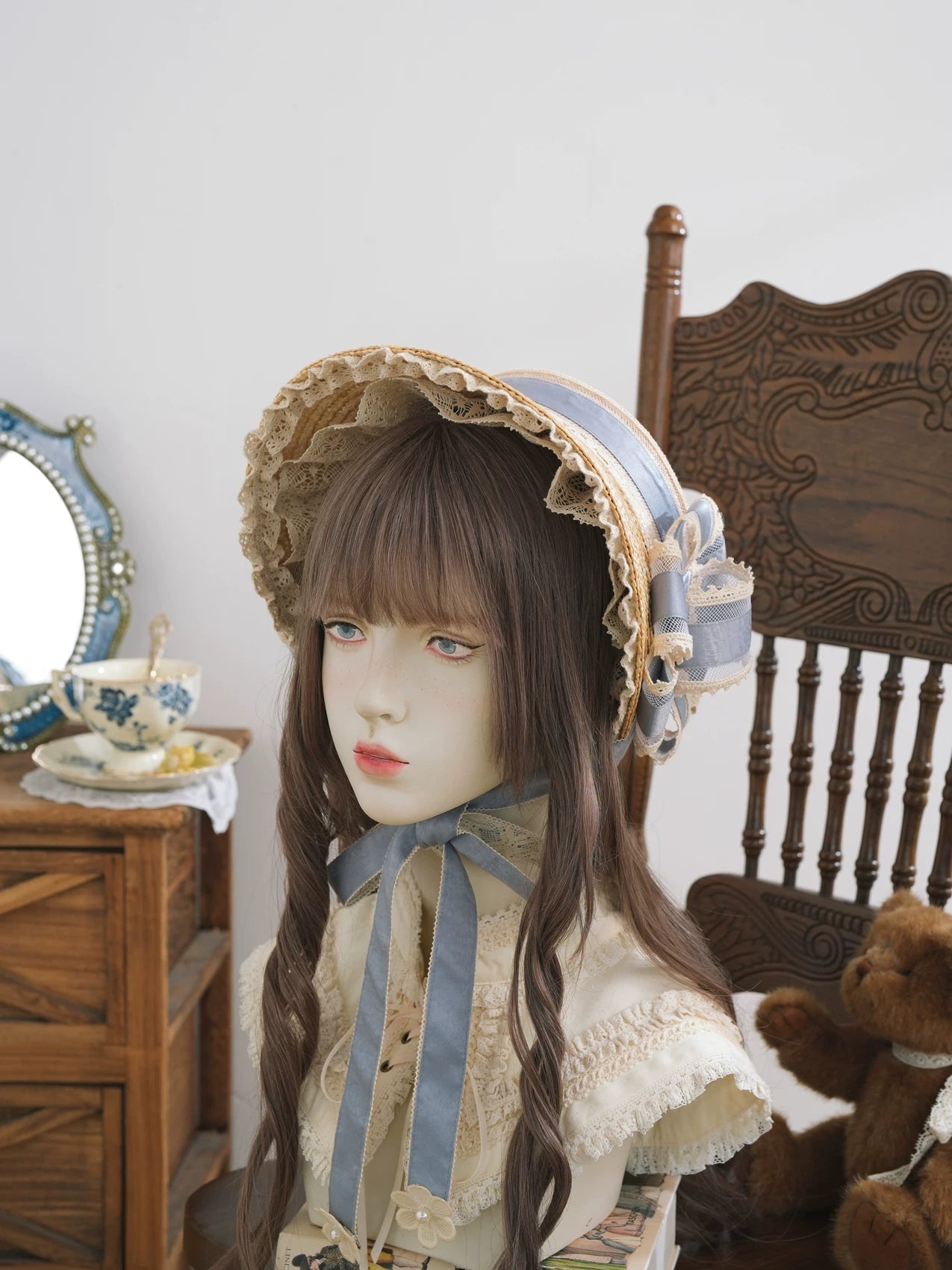 Star Box - Old Summer Shadow - Straw Bonnet with a Lace-Trimmed Brim