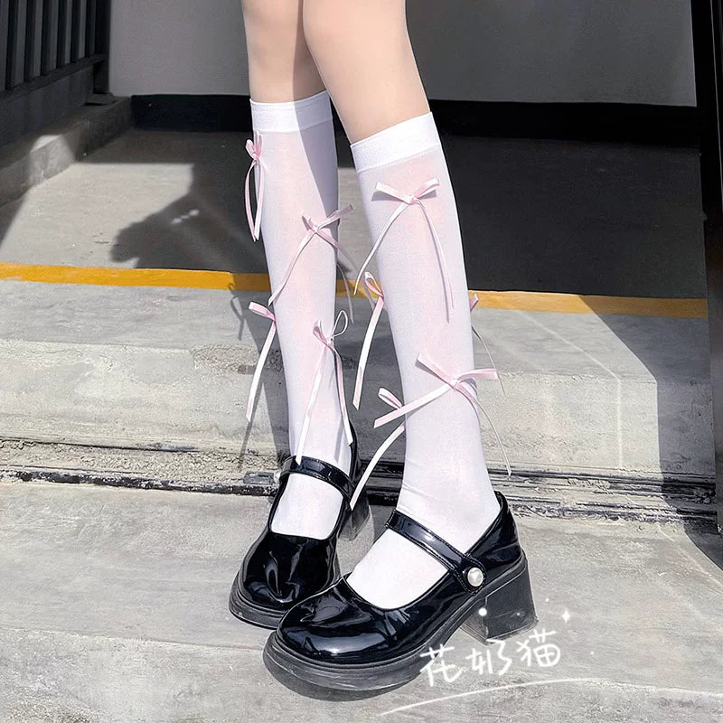 Lolita bow knee-high socks in synthetic color, one size