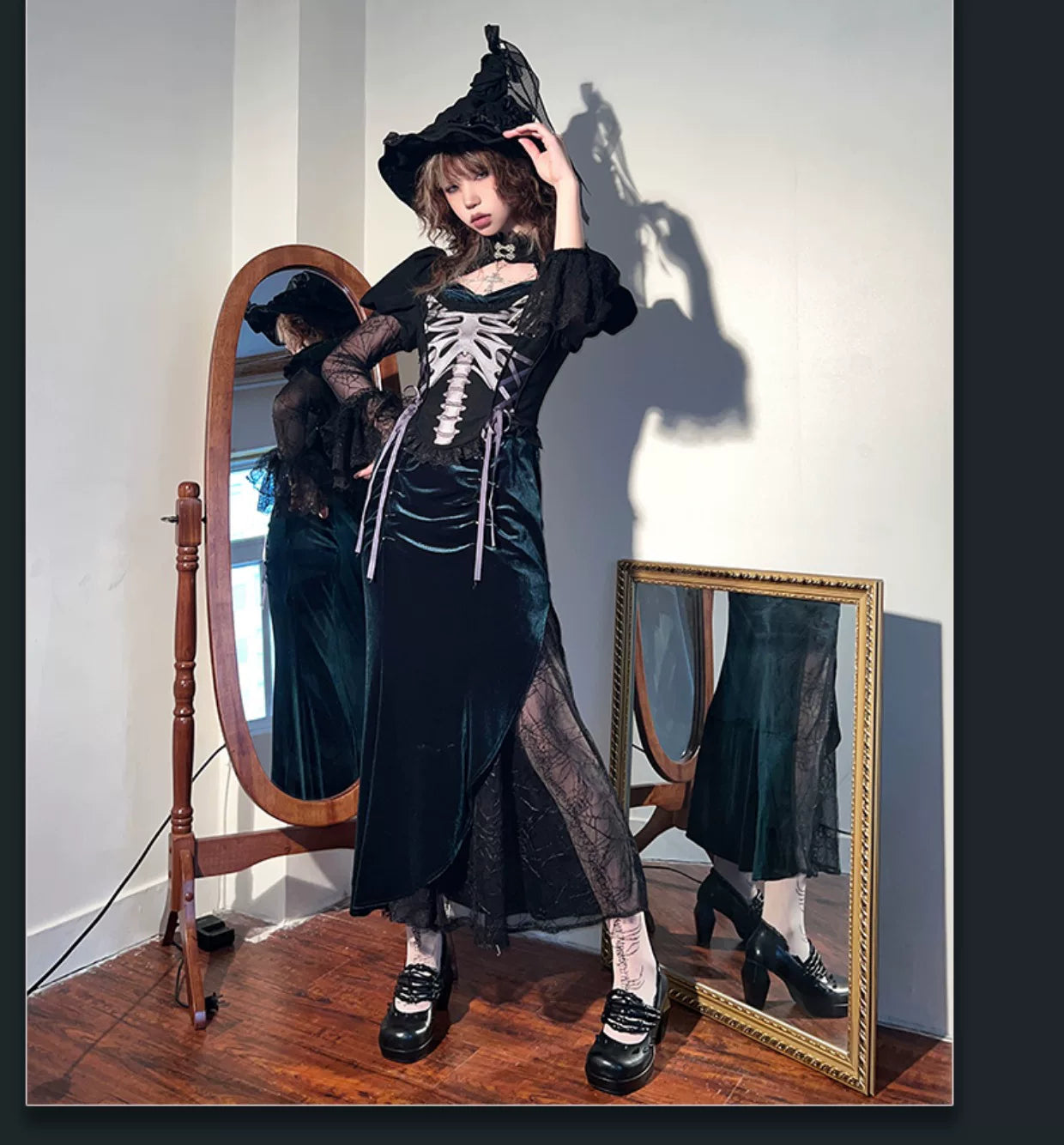 Baozi Pig - Deep Abyss Nightmare - Dark-Green One-Piece Qipao Dress with a Fishtail Hem