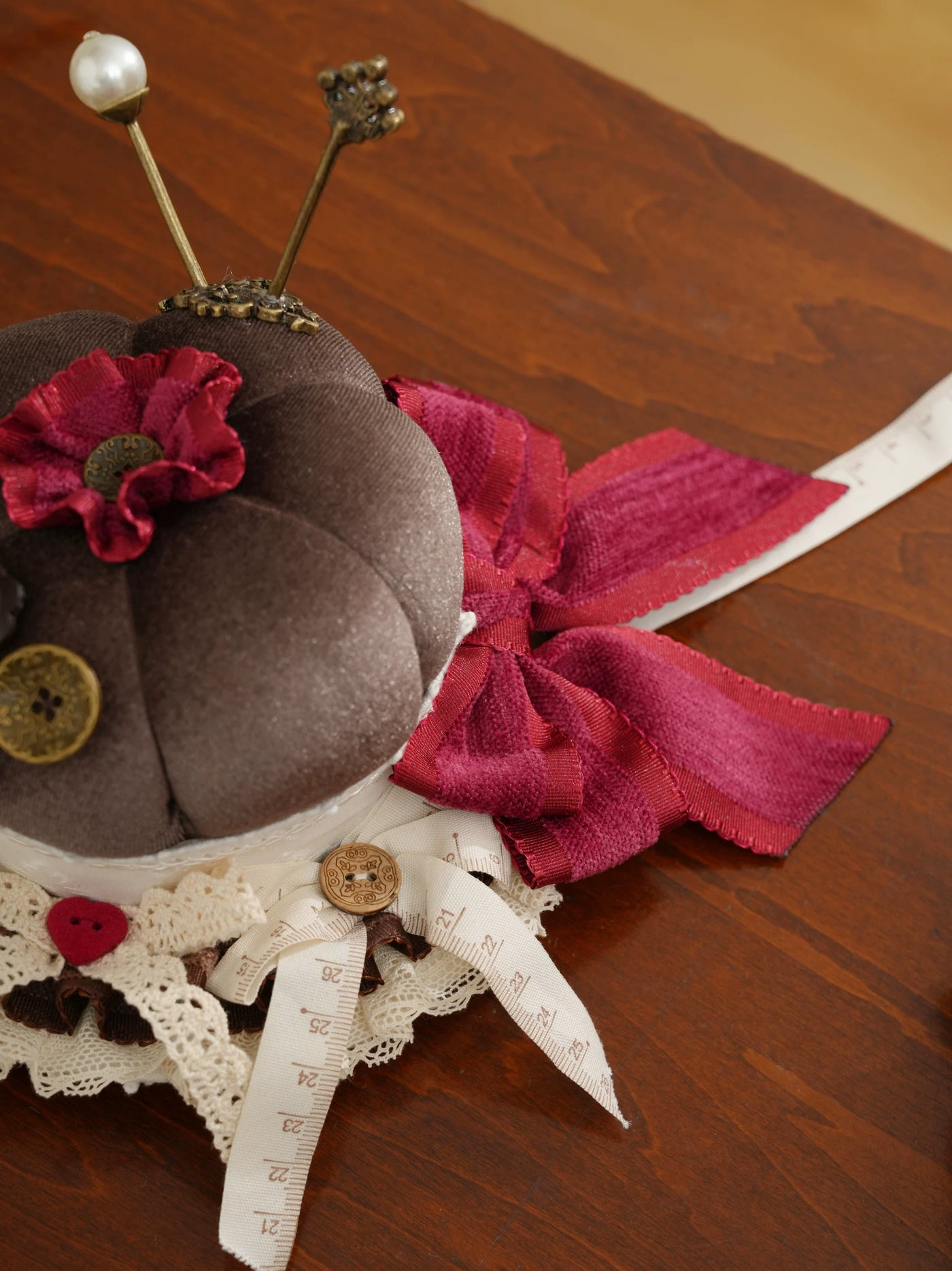 Star Box - Antique Patchwork House - Sewing-Inspired Mini Hat with Lace Trim