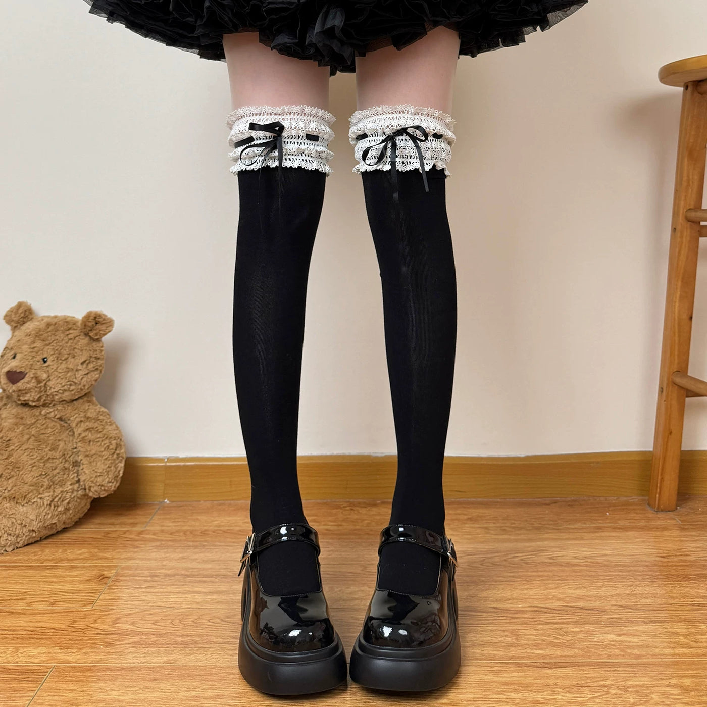 Chubby Bear Tales - Ribbon Lace-Up - Lace-Trimmed Socks with Ribbon Ties