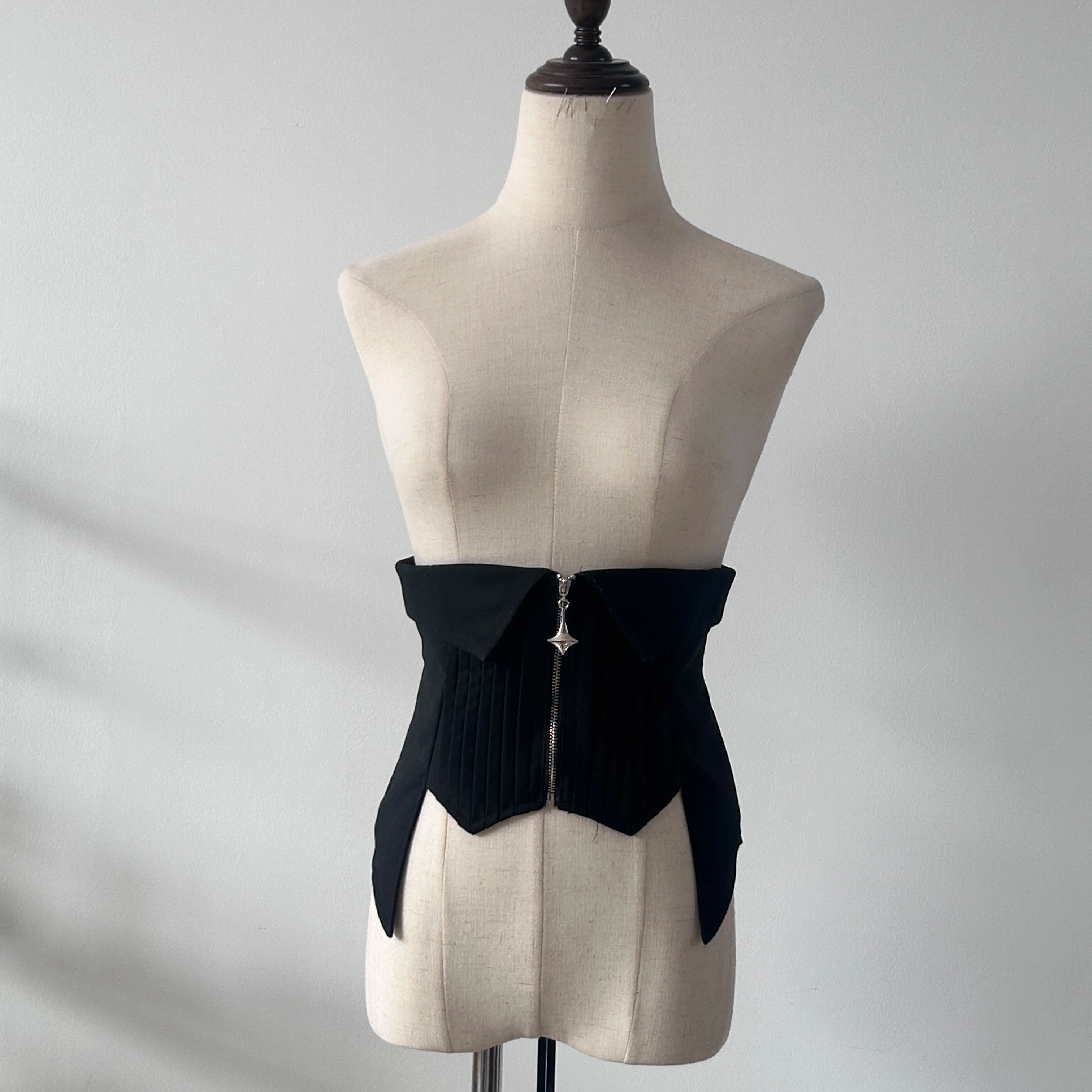 Spot Page Acorn Mist Ember Two Wearing Waist Seal Gothic Grotesque Diablo Subculture Gothic