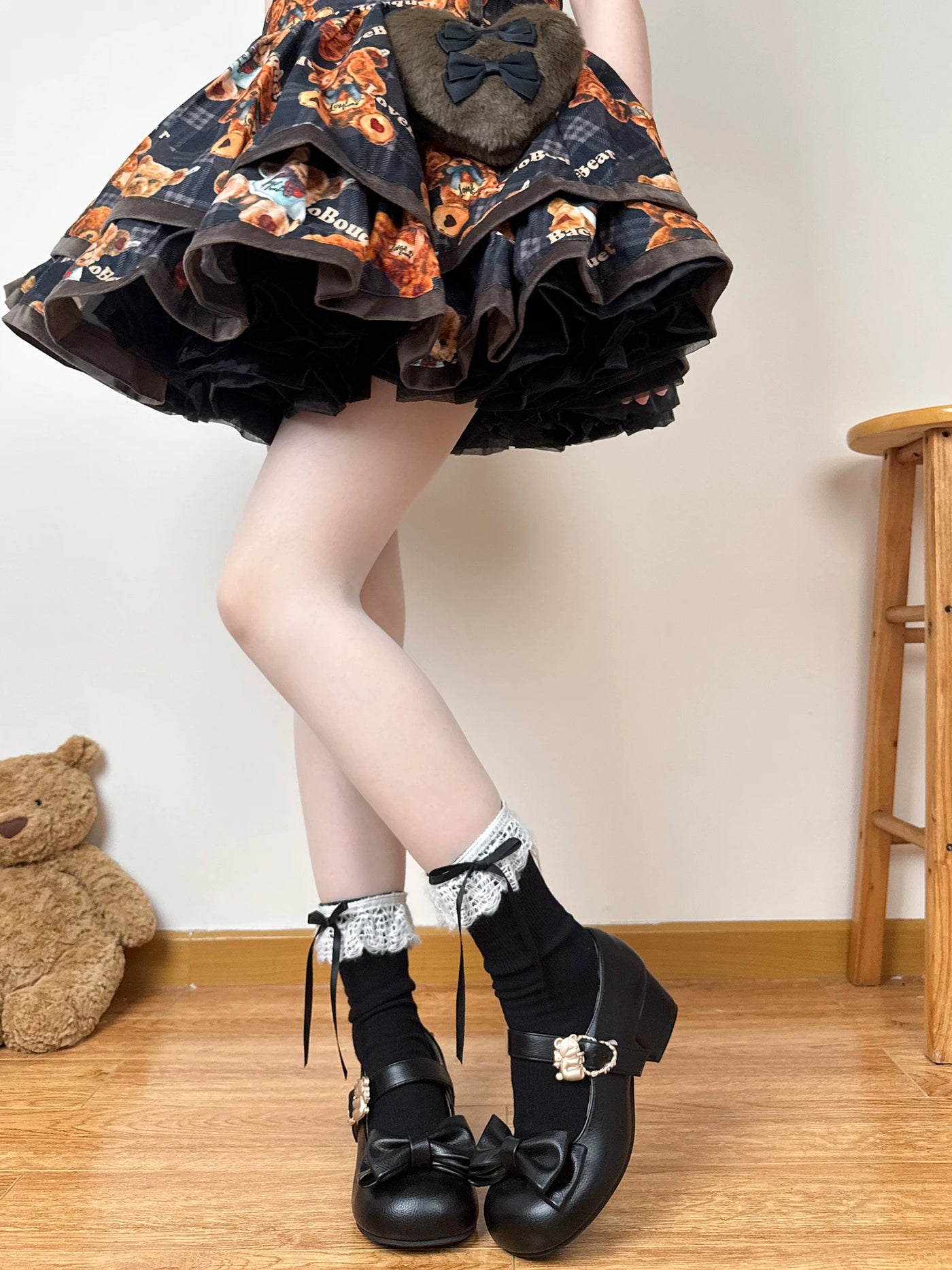 Chubby Bear Tales - Vintage Doll - Lace-Trimmed Mid-Calf Socks