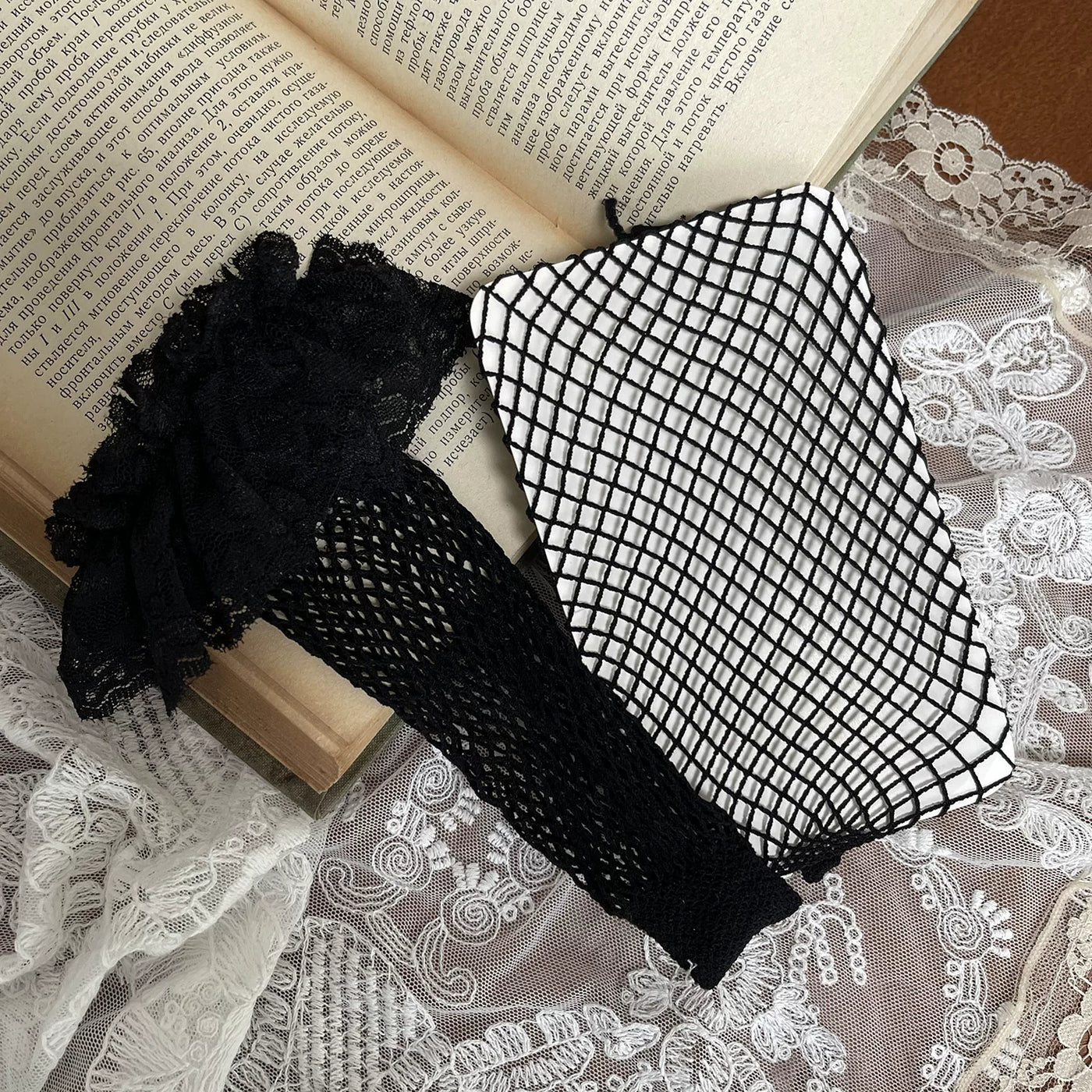 Sock Noble - Maillard Layering - Stockings and Leg Ring with Heart Rivets