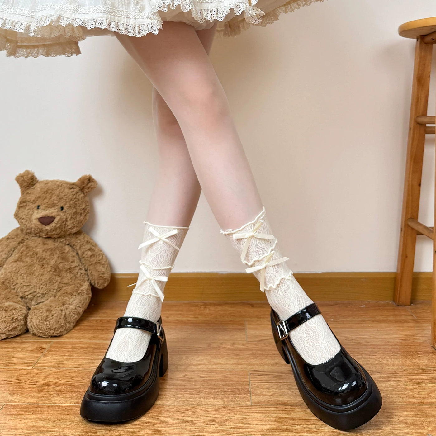 Chubby Bear Tales - Cream Bow Collection - Lace Socks with bow details