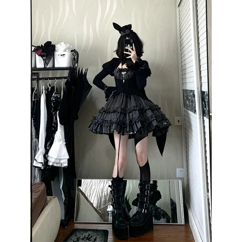 Creamy - Gothic Stripe - Black Long-Sleeve One-Piece Dress with Pleated Tiers